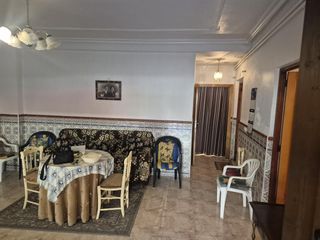 Mas  Las damas. Casa amplia de 163 m construidos y muchas posibilidades