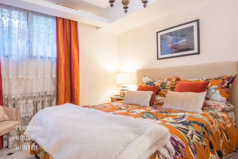 Foto f37c19fa-cafa-4b9d-81ed-904ffcef8e66. Casa adossada amb xemeneia calefacció aparcament piscina a Boadilla del Monte