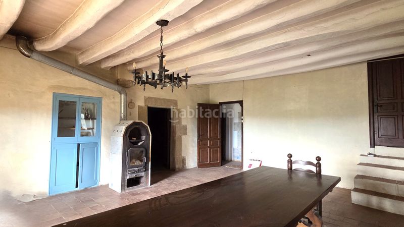 Foto ebdb56ae-2086-48ee-8b98-4689e4fde4c6. Masia amb aparcament a Corçà