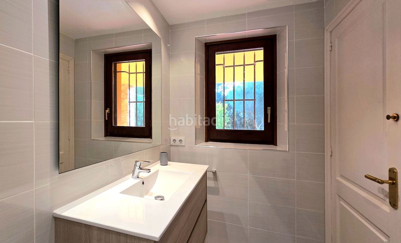 Foto e22a65f4-82ca-4a9c-926a-4e9d9c71fd5a. Lloguer apartament amb xemeneia aparcament piscina a Begur