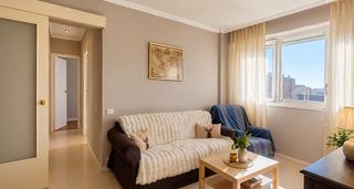 Flat in Ca n'Oriac. Piso muy soleado cerca de mercado creu alta con ascensor.