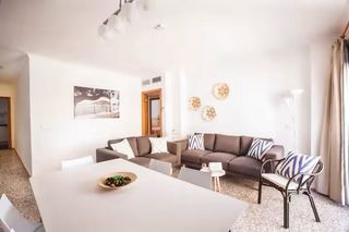 Rent Apartment in Santa Eulària des Riu