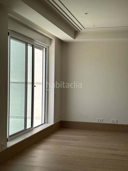 Foto c340c379-ed2a-4f1c-a0fd-50ebe9511b66. Pis amb aparcament a Lista Madrid