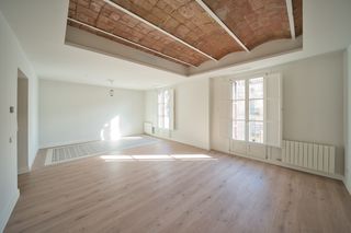 Flat  Carrer de mallorca. Dise�o atemporal y herencia modernista en el coraz�n del cuadrad