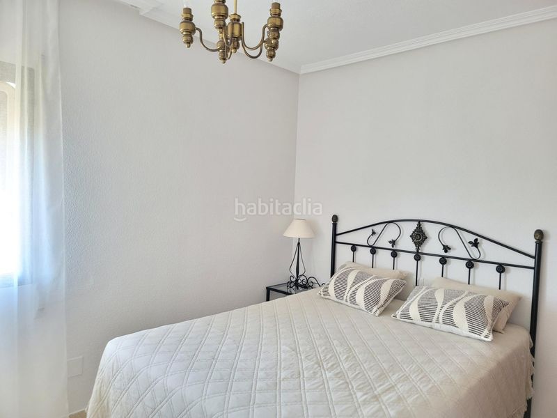 Foto 0804fddb-1e29-4586-90cf-3f21ef6be3e8. Apartament amb calefacció piscina a La Zenia Orihuela