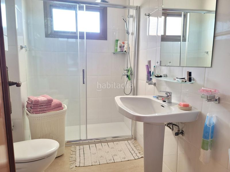 Foto f60fbfae-2656-4a74-9e8d-49aa200a0252. Apartament amb calefacció piscina a La Zenia Orihuela
