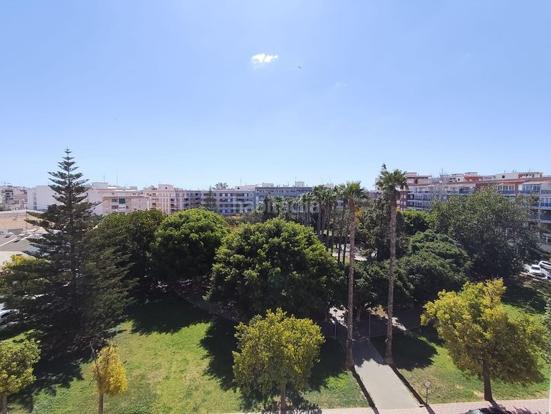 Foto b54f9f11-b43e-42e5-b513-fd9fb3f2ab0b. Àtic a El Acequión Torrevieja