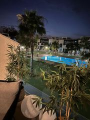 Casa  Avenida el fenoll. Exclusivo bungalow oasis beach con spa, minigolf y sol�rium priv