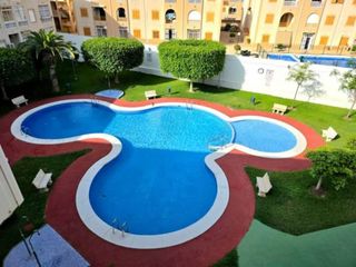 Dachwohnung  Calle santomera. Encantador ático con 3 dormitorios y piscina comunitaria