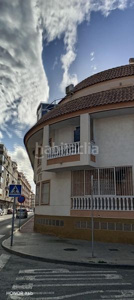 Foto 4da8b2d8-8065-465e-b5ea-7f9aad76f1a8. Àtic amb calefacció piscina a El Acequión Torrevieja