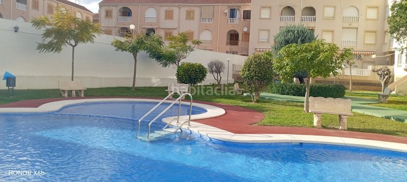 Foto 71ba9137-63ee-42b2-bbe2-830960ee6d39. Àtic amb calefacció piscina a El Acequión Torrevieja