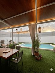 Casa en San Jos� del Valle. Preciosa vivienda