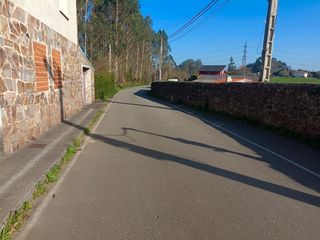 Finca rústica a Llanera. Parcela edificable con proyecto y licencia en la llomba, llanera