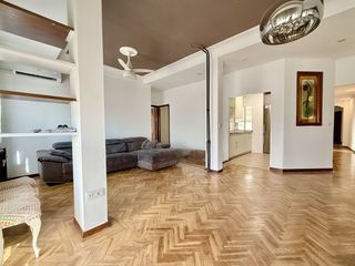 Location Appartement  Calle de antonio lópez. Piso en zona madrid rio