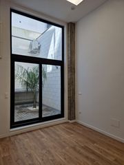 Bureau  Rúa pintor germán taibo. Bajo de obra nueva con terraza privada