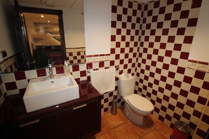 Foto a4b2621b-a02c-4367-9482-4030f2fd0461. Maison avec cheminée chauffage parking dans Catral