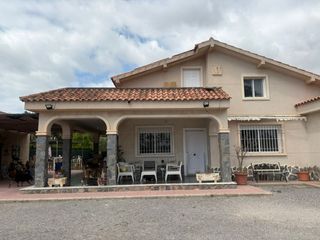 Chalet en Valverde. Chalet a pocos km de la costa