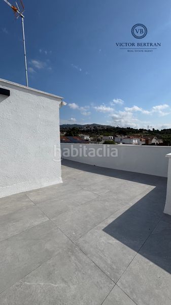 Foto e0dbc2d2-76a5-4680-b7eb-1fc67077a655. Casa adossada amb calefacció a Centre Masnou (El)
