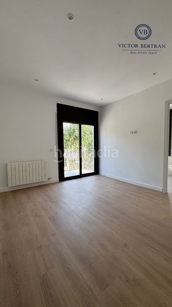Foto eac5b411-14c7-4da9-b9f7-392877668a43. Casa adossada amb calefacció a Centre Masnou (El)