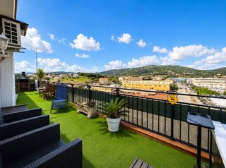 Àtic a Poblenou. Espectacular atico con gran terraza