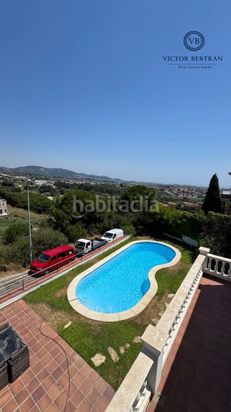 Foto 03fd0768-029c-488f-bc82-f82658f34877. Xalet amb xemeneia calefacció aparcament piscina a Calella