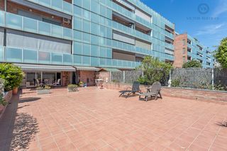 Etagenwohnung in Can Farrerons. Espectacular vivienda exterior con terraza