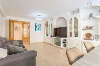 Etagenwohnung in Can Farrerons. Amplitud, confort y exclusividad en vallpremia; un lugar para to