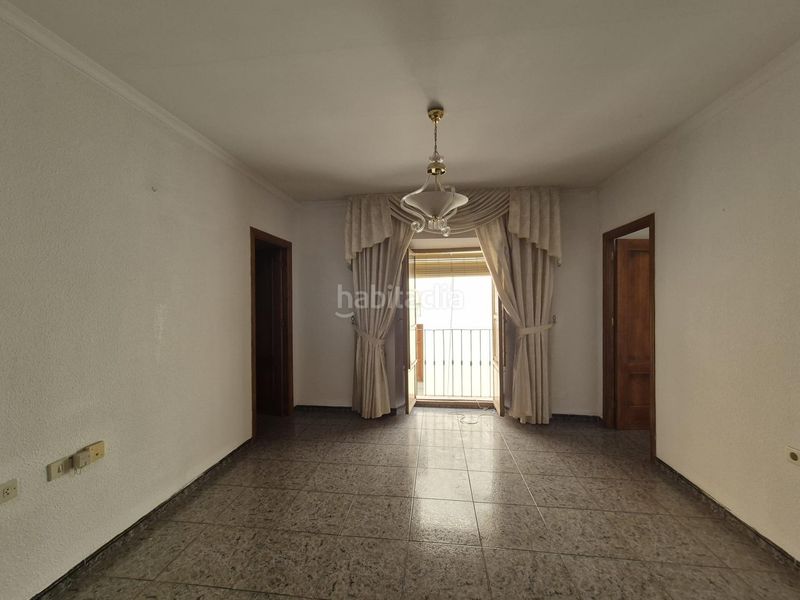 Foto c6541093-c051-4aff-9457-85f9bfaf2a1a. Casa amb aparcament a Berja
