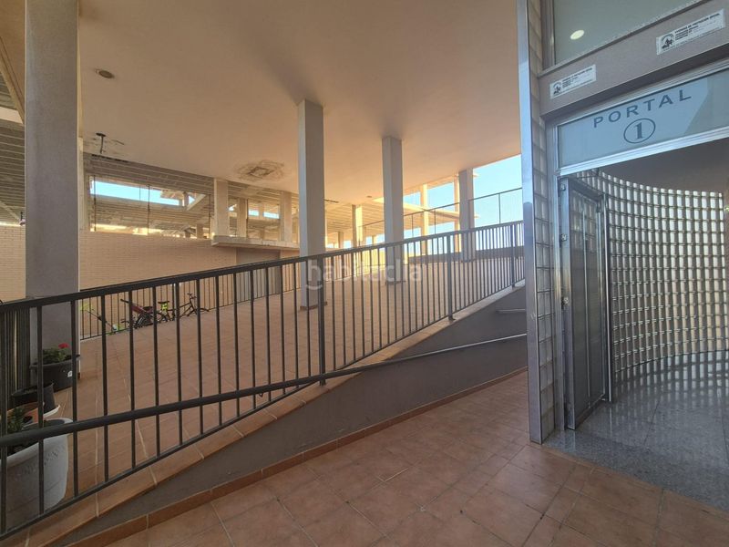 Foto a2b6c6f8-3939-4ba9-853e-7bdb3ff6eb76. Flat with parking in puebla de Vícar Vícar