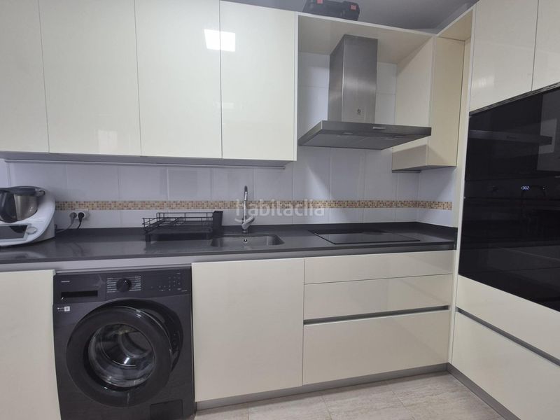 Foto b87832a8-f072-4b33-808d-d757c08ec9a2. Flat with parking in puebla de Vícar Vícar