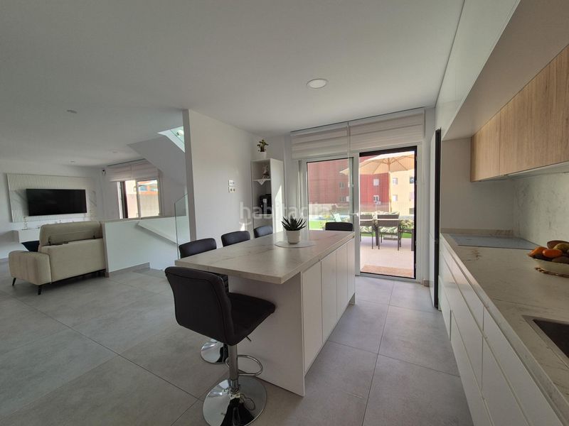 Foto 0f183cbe-5212-4f3e-a20d-7a6ea64676fa. Casa adossada amb aparcament a Almerimar Ejido (El)