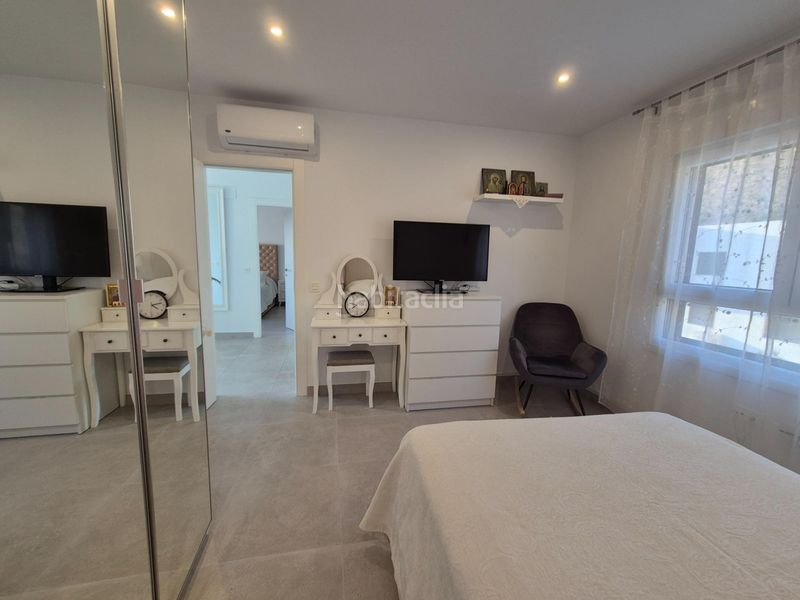 Foto 3342fc09-aa58-4445-8048-49fbf36fae5d. Casa adossada amb aparcament a Almerimar Ejido (El)