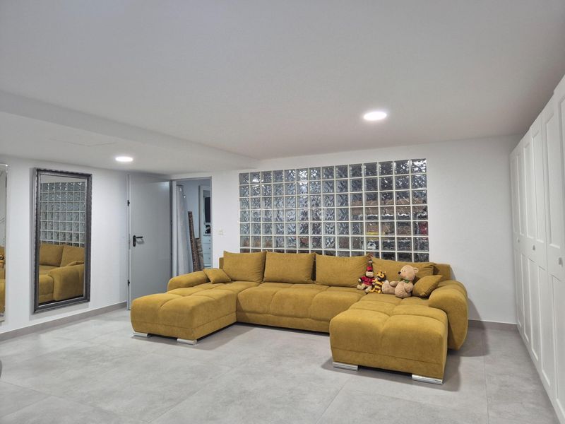 Foto 3bda387d-cacf-42f4-bcd6-eabc8e571b57. Casa adossada amb aparcament a Almerimar Ejido (El)