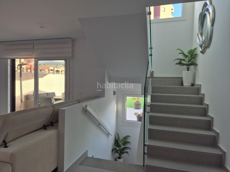 Foto d3717c26-1eab-4376-bfff-408f8be886d0. Casa adossada amb aparcament a Almerimar Ejido (El)