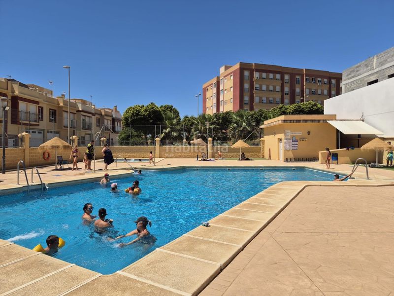 Foto c3f7e1d1-b046-47e9-9e6a-cd54367474b3. Flat with parking in puebla de Vícar Vícar