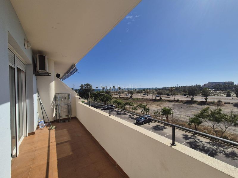 Foto 2cf04090-b3dc-4ab5-940f-e37525283ddf. Appartement mit parking pool in Almerimar Ejido (El)