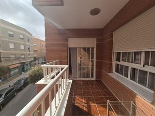 Lloguer Pis a Ejido centro. Tu nuevo hogar familiar en el corazón de el ejido!