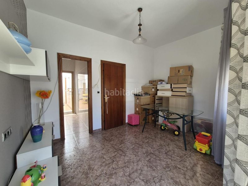 Foto a357bc9a-be1e-4d89-8aae-7252b84bda09. Casa amb aparcament a Ejido centro Ejido (El)
