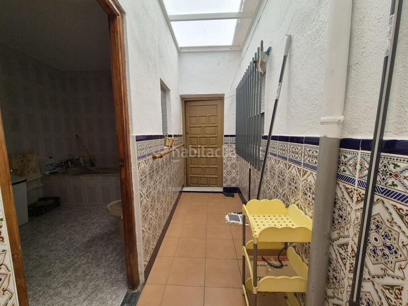 Foto cff104f7-46f2-4a42-b467-1f04a6f43980. Casa amb aparcament a Ejido centro Ejido (El)