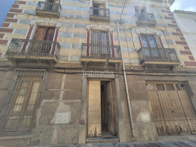 Foto baf8b56e-3a81-40e8-990a-7c25a06c82a9. Casa adossada amb aparcament a Berja