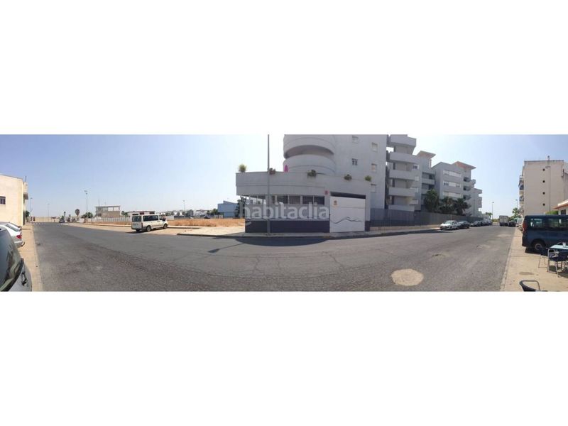 Foto 4f69bd33-8a25-458b-93e6-011ed52f751c. Pis amb aparcament a Isla Cristina