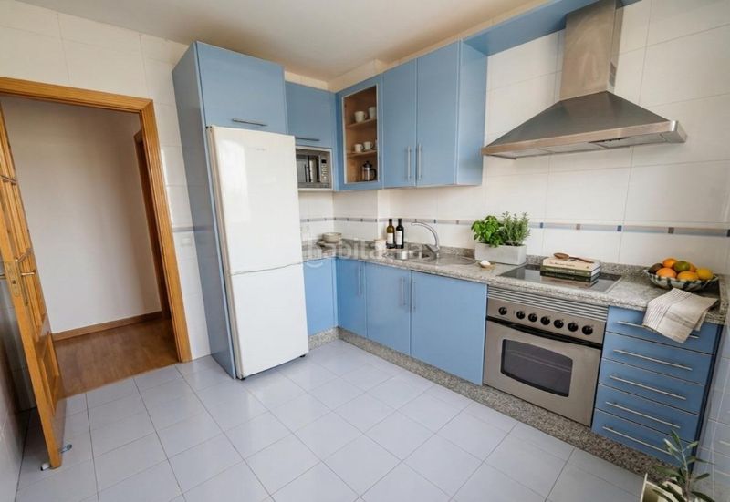 Foto 05dfd712-b3a7-47da-aae0-f7aa72df082d. Lloguer pis amb calefacció aparcament piscina a nuevo Cáceres Cáceres