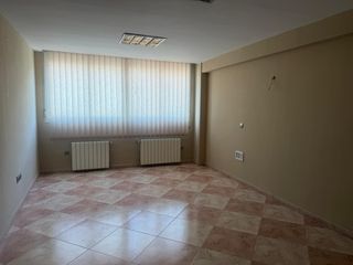 Alquiler Oficina en Centro. Oficina en alquiler en la zona peru de cáceres