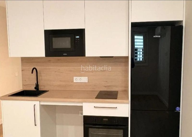 Foto 05b473f6-fb0d-4827-b889-2b2900adf6c1. Rent flat with heating in Centro Cáceres