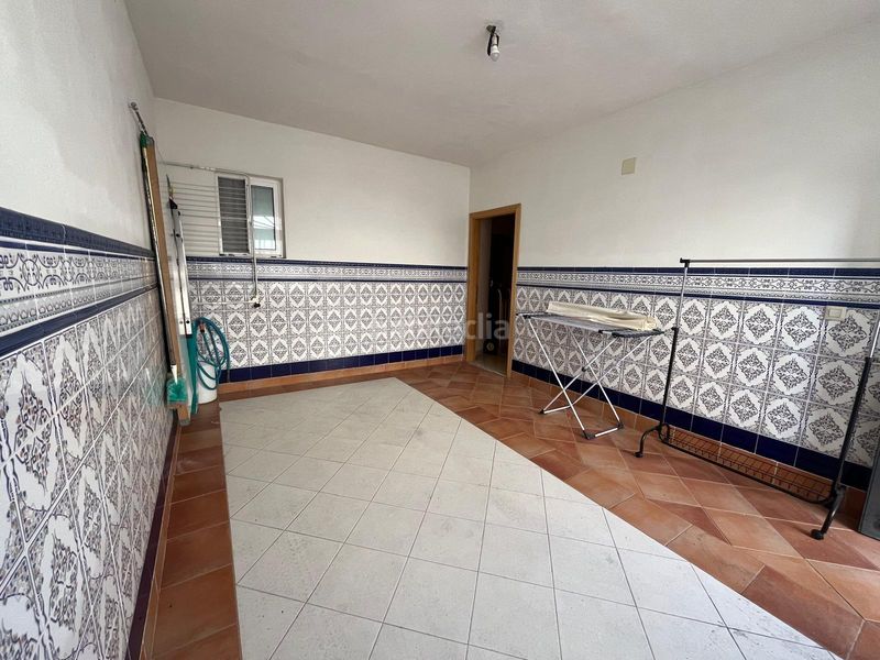 Foto e074690a-913f-48fa-a0f8-d2ea6275ac26. Casa adossada amb calefacció a Montesol - Mejostilla Cáceres