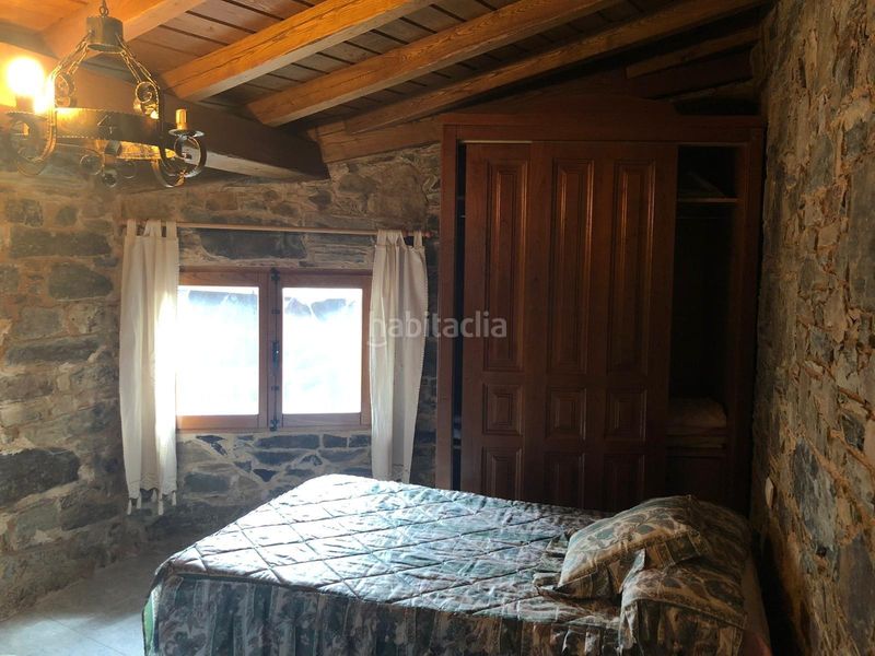 Foto afdf0283-3de7-4c36-a395-60b034ea3ef3. Casa amb calefacció a Ladrillar