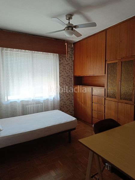 Foto 21eab88a-bdf0-4c55-b724-41bd33121606. Rent flat with heating in Centro Cáceres