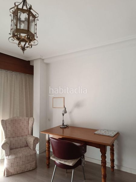 Foto 38eeef2f-899d-404c-8ff5-090a80fca968. Rent flat with heating in Centro Cáceres
