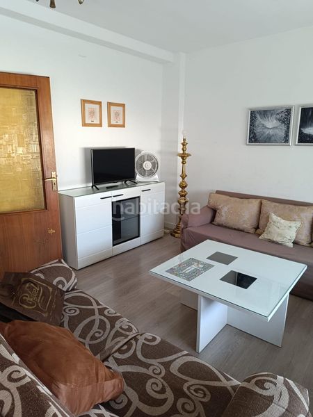 Foto 7d44f8e3-ff30-4635-9dd6-2eb7d906eed1. Rent flat with heating in Centro Cáceres