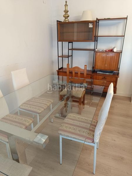 Foto d4d508ca-5e4c-4f99-b675-2542c85845fd. Rent flat with heating in Centro Cáceres